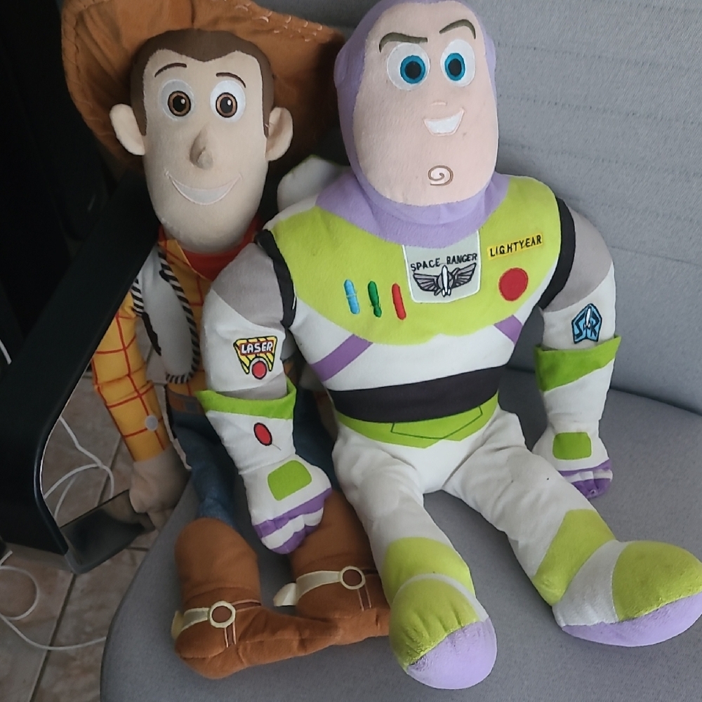 Toy Story Woody and Buzz Lightyear Pillow Buddy Set